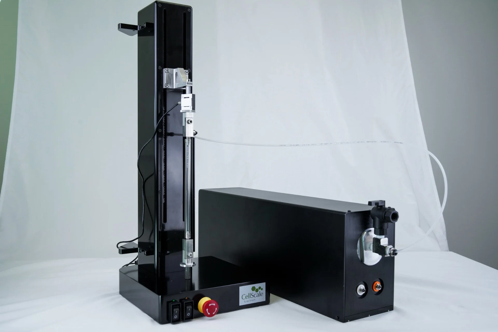 The UniVert with the Pressure Axis setup